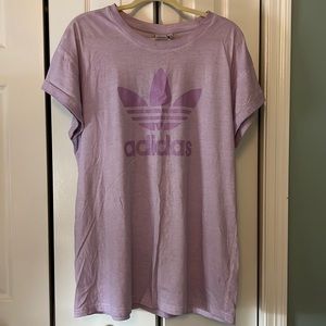 Adidas faded purple set.Long shirt size large. Leggings size m.